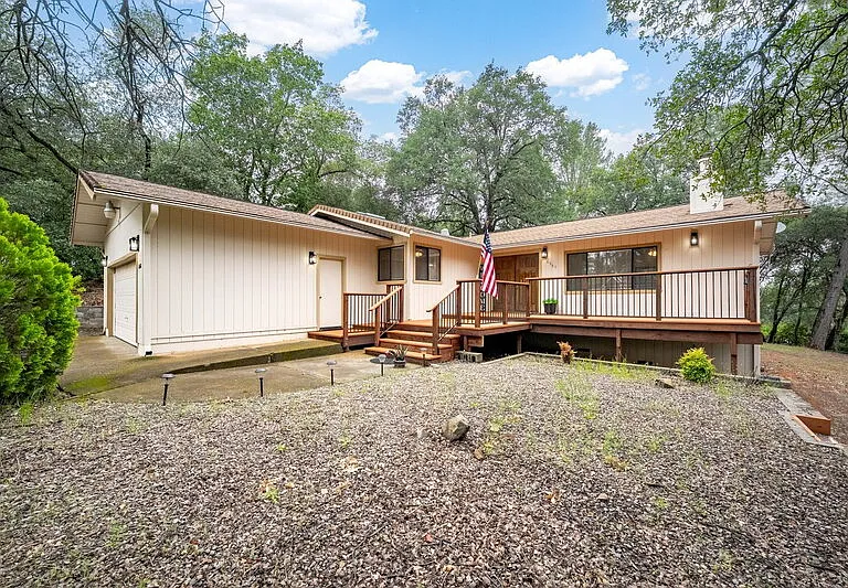6561 Trinity Way — Photo 23