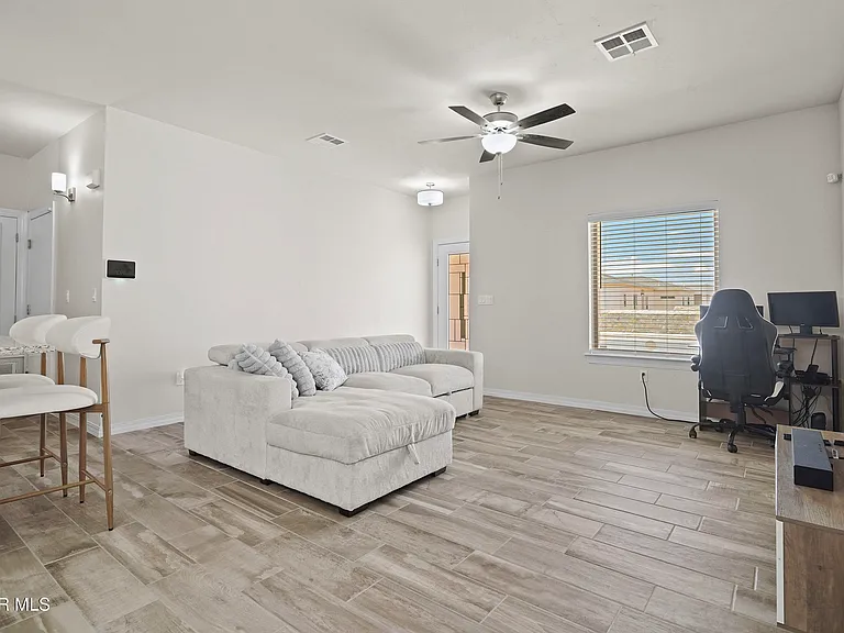 5064 Andrew Jorel Dr — Photo 13