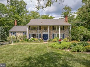 337 Crum Creek Ln, Newtown Square, PA 19073