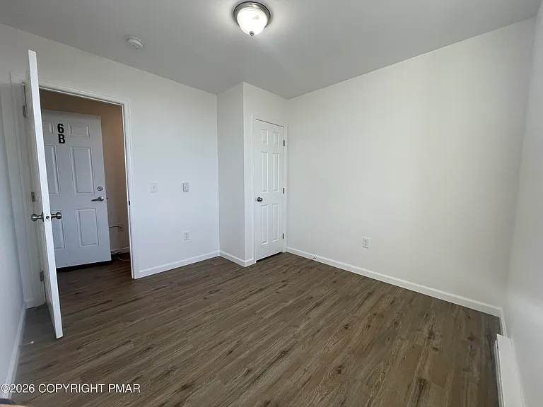 548 Main St #6B — Photo 3