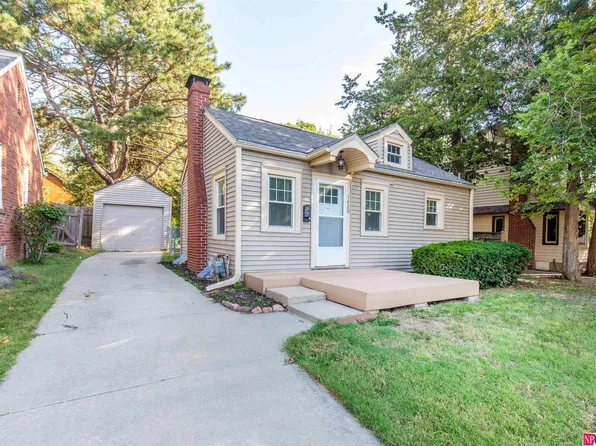 1420 Nemaha St, Lincoln, NE 68502