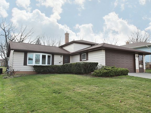 2nd image of 2657 Coventry Dr