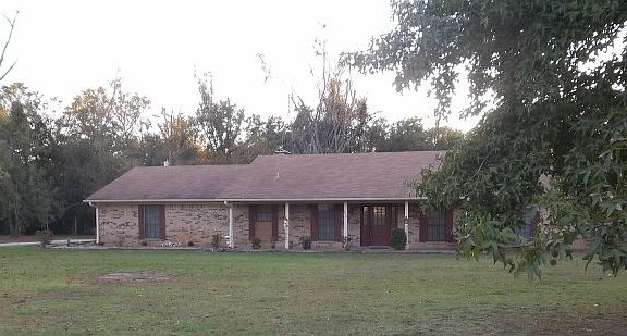 4th image of 830 Sherwood Dr