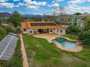 15768 Rainbird Rd, Ramona, CA 92065