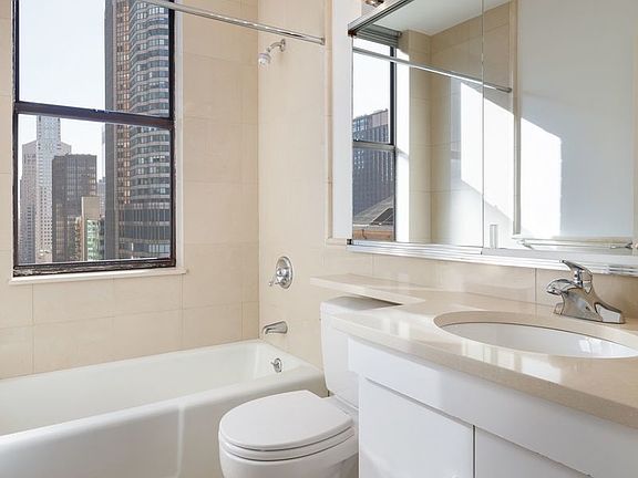 4th image of 211 W 56th St APT 23C
