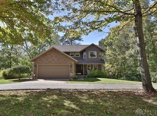 6045 Hursh Rd, Middletown, OH 45042