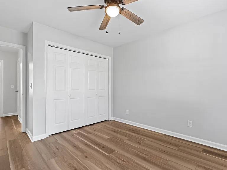 1 Folson Ct — Photo 1
