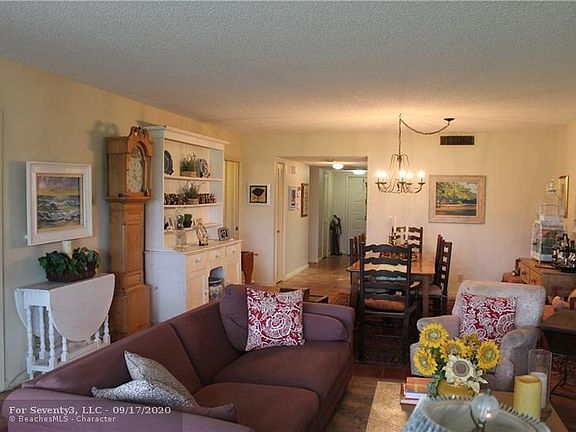 5th image of 4011 N Cypress Dr APT 101