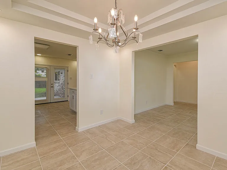 5003 Denoron Dr — Photo 14