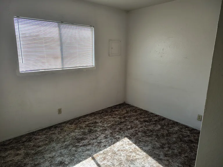 3512 Tyson Pl NE — Photo 8
