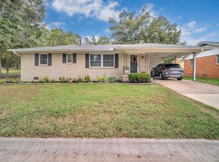 1301 Holloway St, Morrilton, AR 72110