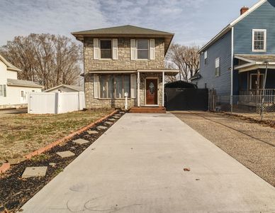 726 10th Ave S, Clinton, IA, 52732