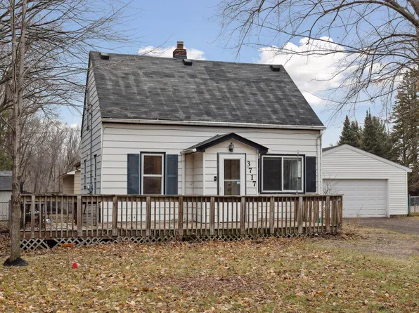 3717 Centerville Rd, Vadnais Heights, MN 55127