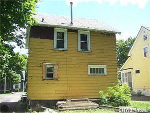 2nd image of 130 Baldwin Ave