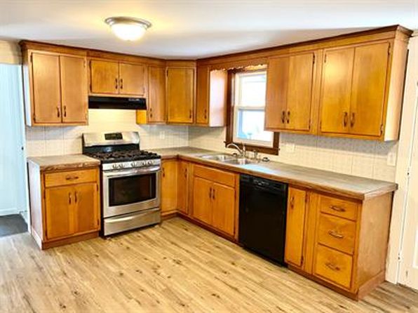19 Chestnut St #19