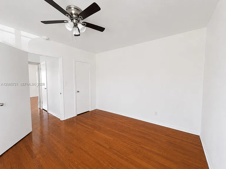 7407 Byron Ave #3 — Photo 26