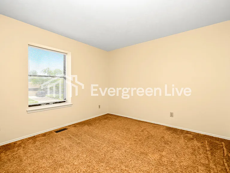 6593 Shull Rd — Photo 10