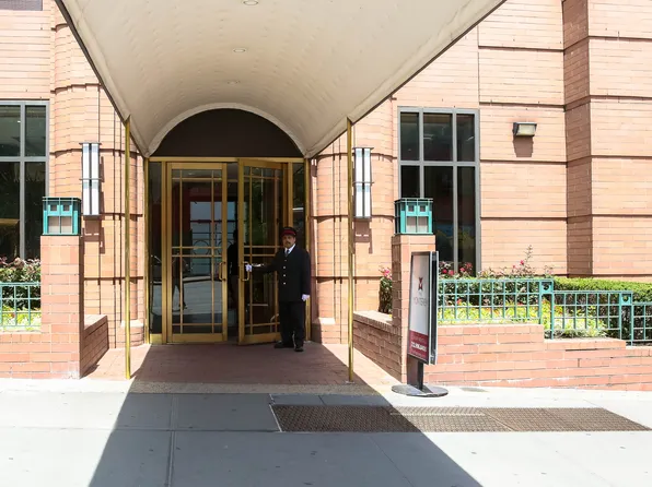 175 East 96th Street image 8 of 11