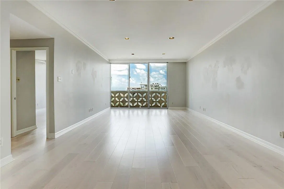 2 bed, 2.0 bath, 1294 sqft, $3,495 — Photo 3