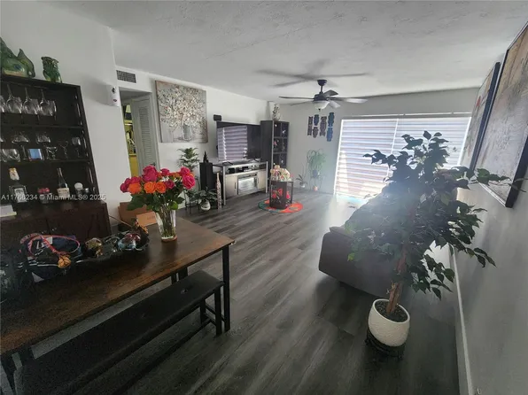 7245 SW 94th Pl APT K7, Miami, FL 33173
