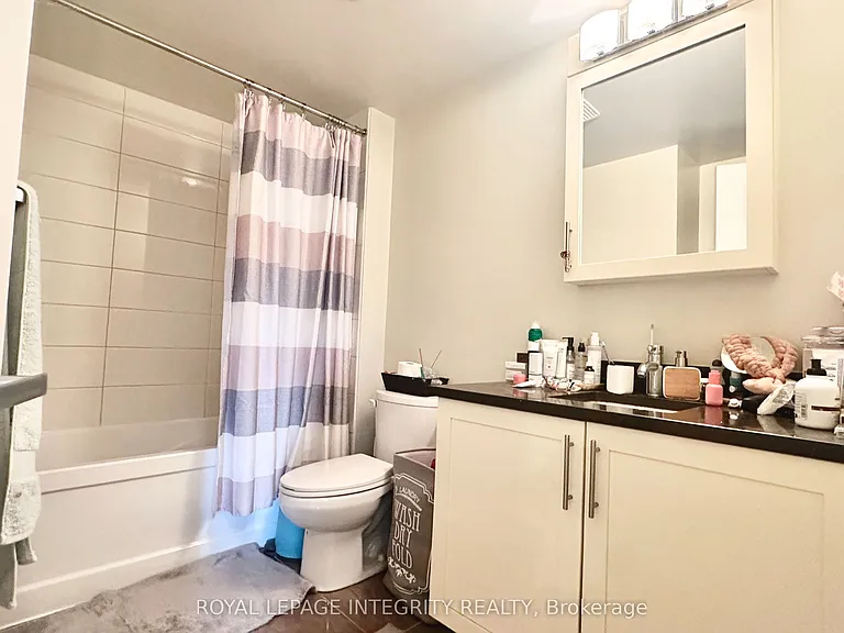 195 Besserer St #504 — Photo 10