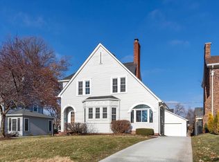 5612 Leavenworth St, Omaha, NE 68106