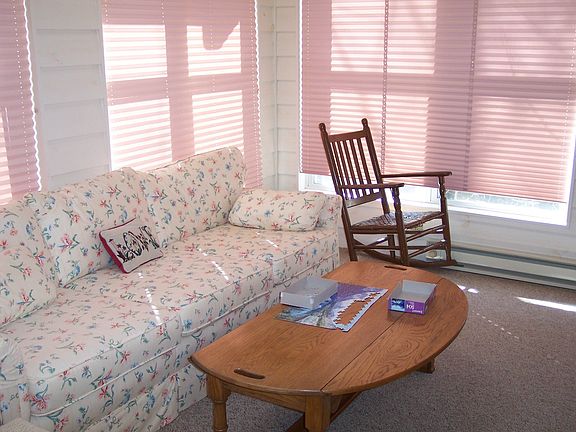 5th image of 3 Bleckley Place Ln