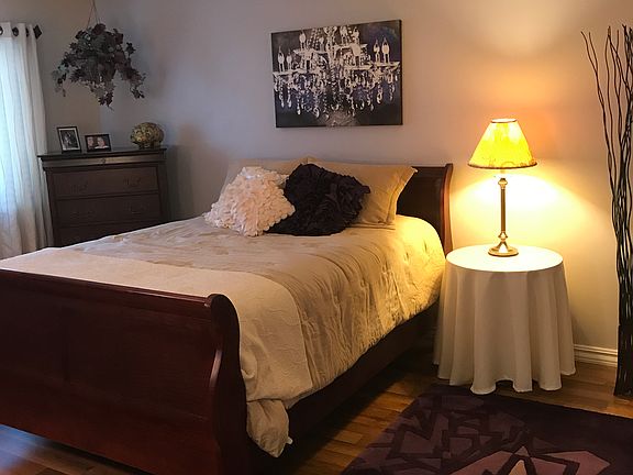 4th image of 849 Tollis Pkwy #8