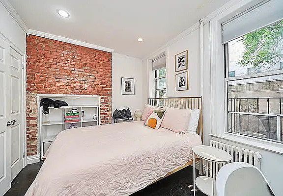 2nd image of 318 E 6th St APT 7