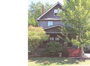 1517 Elmwood Ave, Lakewood, OH