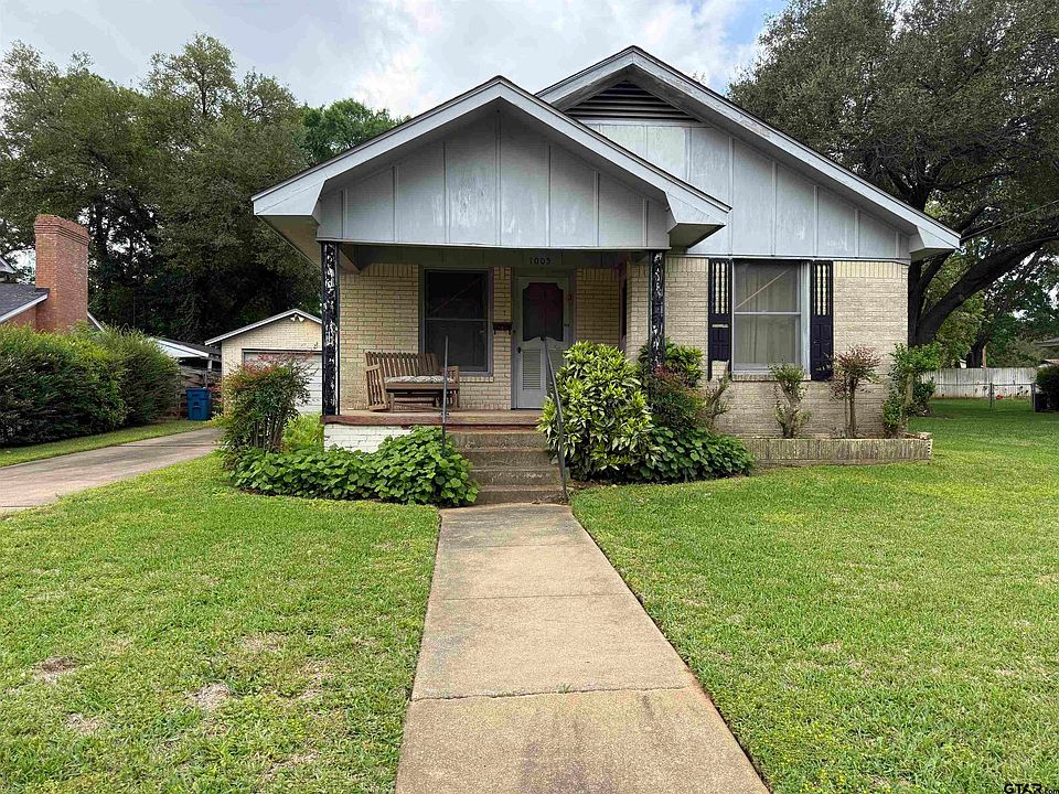 1st image of 1005 Deaton St
