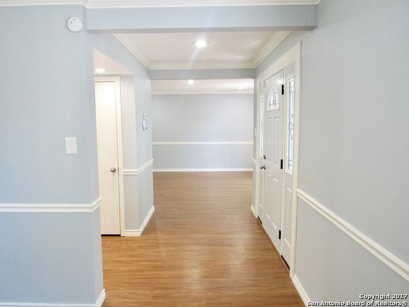 4th image of 4635 Barhill St