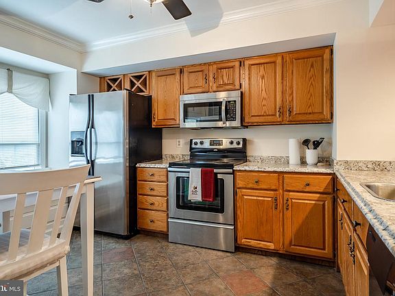 4th image of 430 Corato Ct