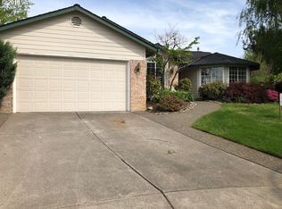 2986 NE Linden Ave, Gresham, OR 97030