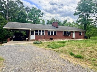 3500 E Old Us Highway 421, Yadkinville, NC 27055