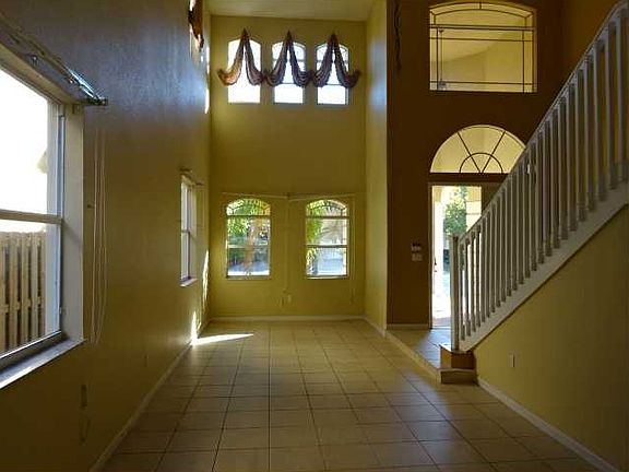 3rd image of 8851 SW 204th Ln