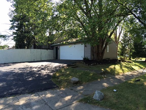 3rd image of 6609 Tupelo Dr
