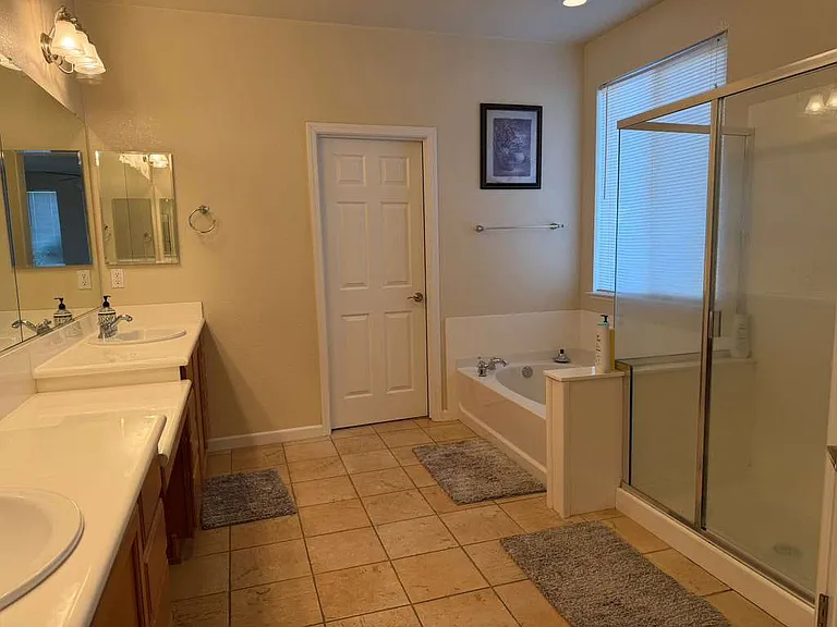17016 Pecan Hollow Way — Photo 8