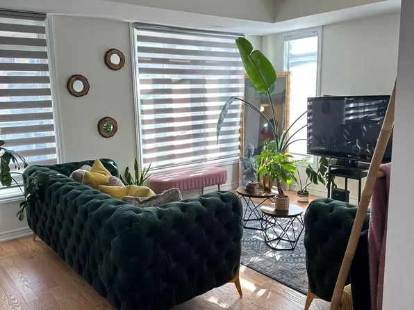 2540 William Jackson Dr #201, Pickering, ON L1X 0E4