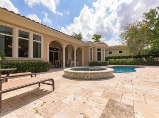 botanical☆ 11207 Winding Brook Ln, Gaithersburg, MD 20878 | Redfin