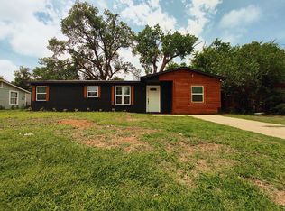 1913 Cherry Ln, Del City, OK 73115