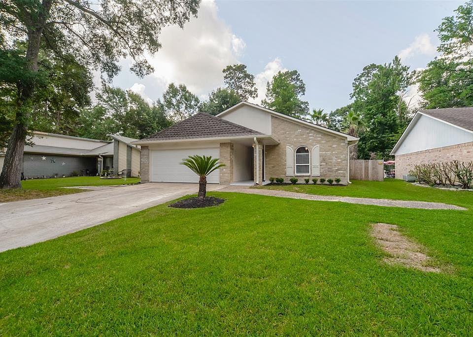1st image of 3214 Silver Falls Dr