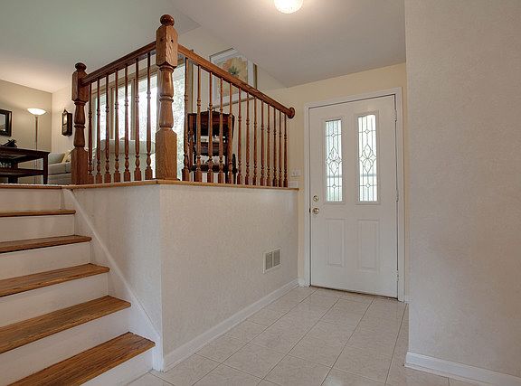 3rd image of 335 N Babcock Dr
