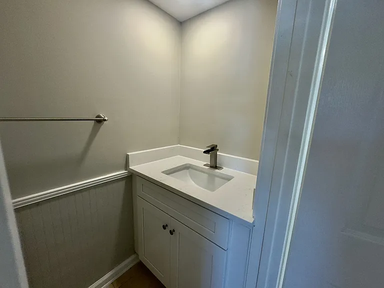 138 Bonnie Ln — Photo 18