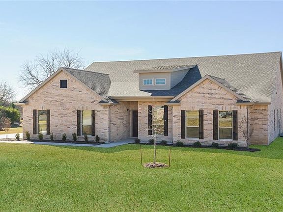 3rd image of 7820 Westover Hills Dr