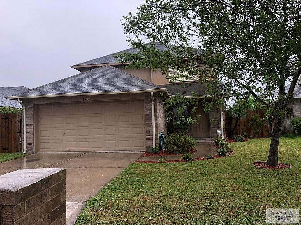 1st image of 3432 Brasilia Dr #20