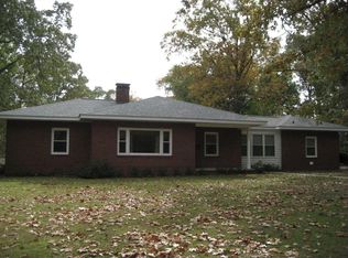 740 Poole Dr, Fayetteville, NC 28303