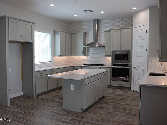 4th image of 4874 N Shady Glen Ave E