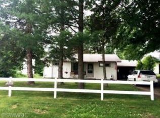 615 W Church Ave, Reed City, MI 49677