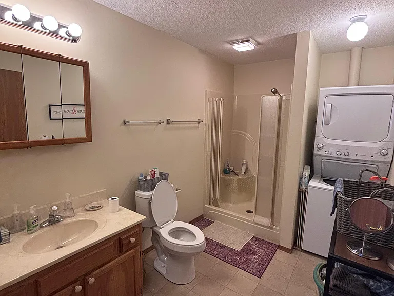1103 Sandra Ct #A — Photo 9